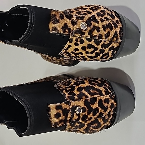 Cole Haan Gia Printed Haircalf Ankle Bootie Size 6.5 - Picture 8 of 17